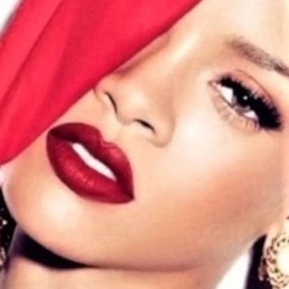 Sale! MAC RUBY WOO Lipstick mini NEW Limited Ed Retro Matte Last one! PRICE FIRM